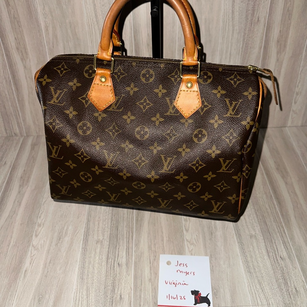Louis Vuitton Monogram Speedy 30
